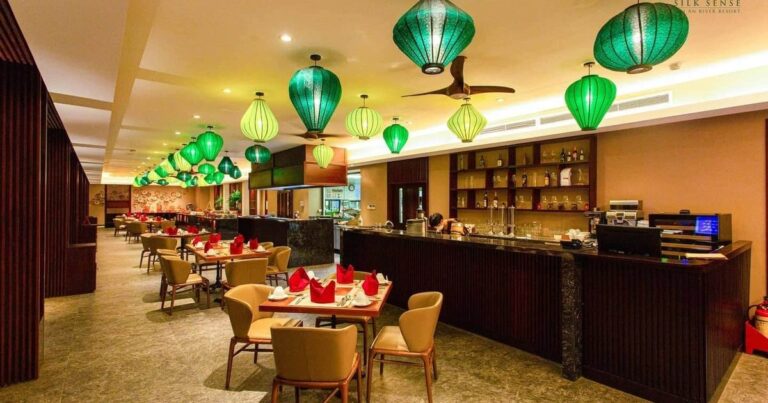 Bữa tối 8/3 bên dòng sông Hoài: Khoảnh khắc lãng mạn tôn vinh phái đẹp tại Silk Sense Hoi An River Resort