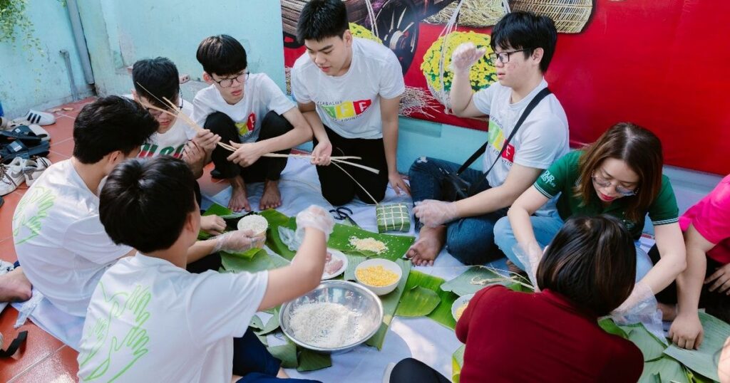 “Xuân Yêu Thương” 2026 cho trẻ em và người cao tuổi có hoàn cảnh khó khăn