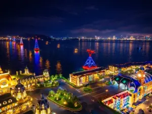 Hòn Tre, từ “ốc đảo nghỉ dưỡng” đến “kinh đô lễ hội” không ngủ giữa vịnh Nha Trang