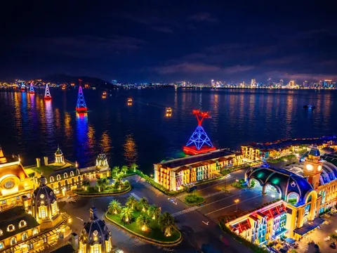 Hòn Tre, từ “ốc đảo nghỉ dưỡng” đến “kinh đô lễ hội” không ngủ giữa vịnh Nha Trang