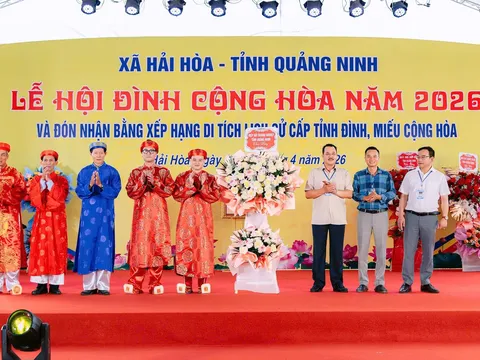 Quảng Ninh: xã Hải Hòa đón nhận Bằng xếp hạng Di tích lịch đình làng