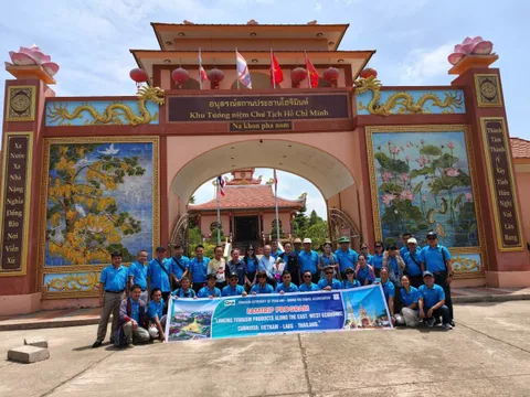 Hội Lữ hành tỉnh Quảng Trị thăm Khu di tích Bác Hồ ở Đông Bắc Thái Lan