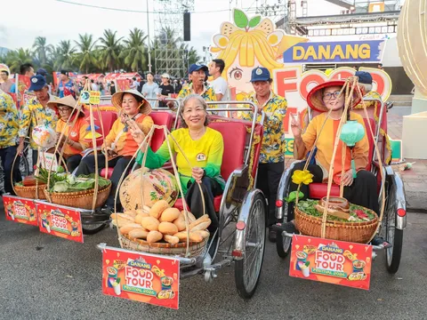 Ấn tượng cuộc diễu hành ẩm thực “Mang hương vị Đà Nẵng”