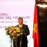 Quyền Bộ trưởng Hải quân Hoa kỳ Hùng Cao đến Quảng Trị