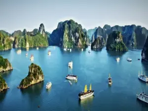 Lực đẩy đưa đô thị loại I Quảng Ninh đón 45 triệu du khách mỗi năm