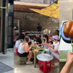 Cứ ngỡ đang ăn sáng ở Việt Nam, hóa ra quán bánh mì chảo này nằm giữa New York