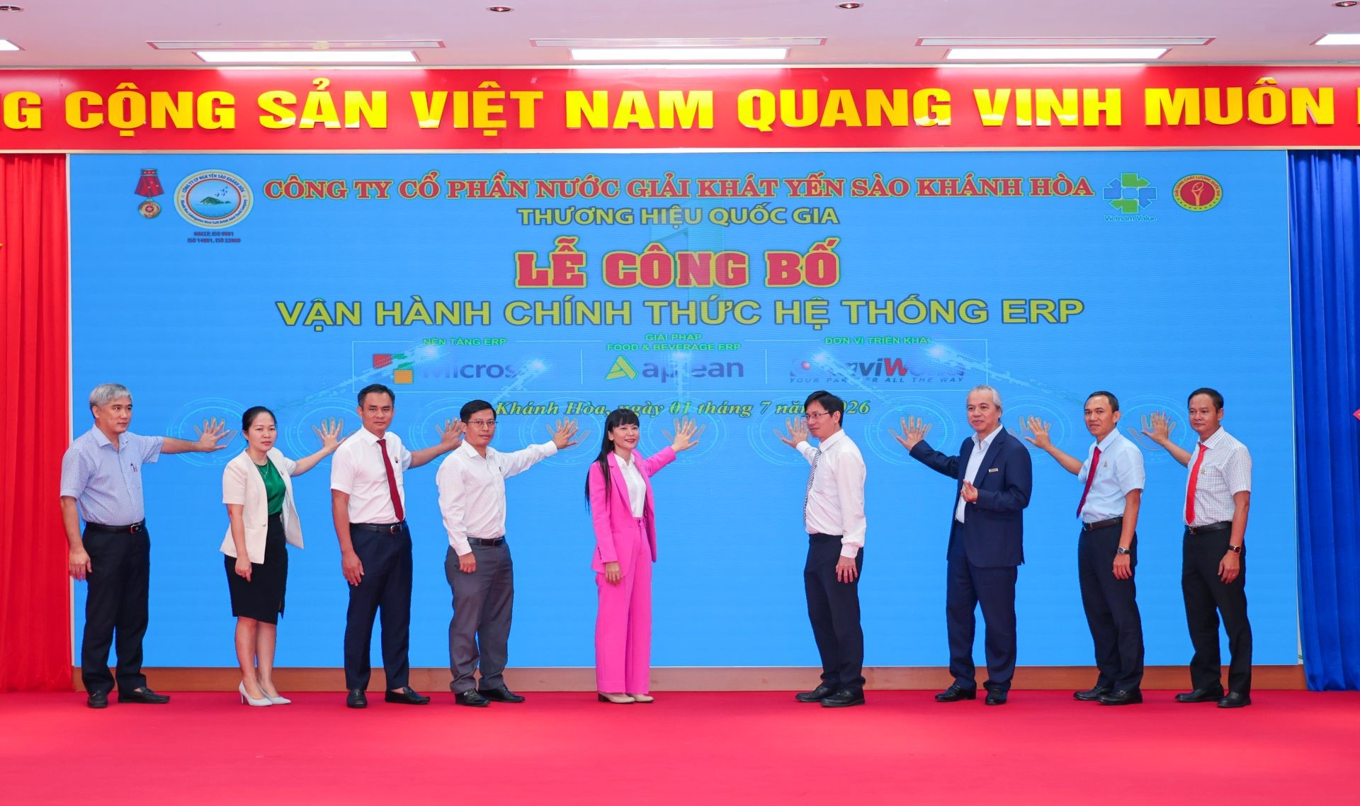 cac-dai-bieu-thuc-hien-nghi-thuc-an-nut-chinh-thuc-van-hanh-he-thong-1782922035 cac-dai-bieu-thuc-hien-nghi-thuc-an-nut-chinh-thuc-van-hanh-he-thong-1782922035.jpg