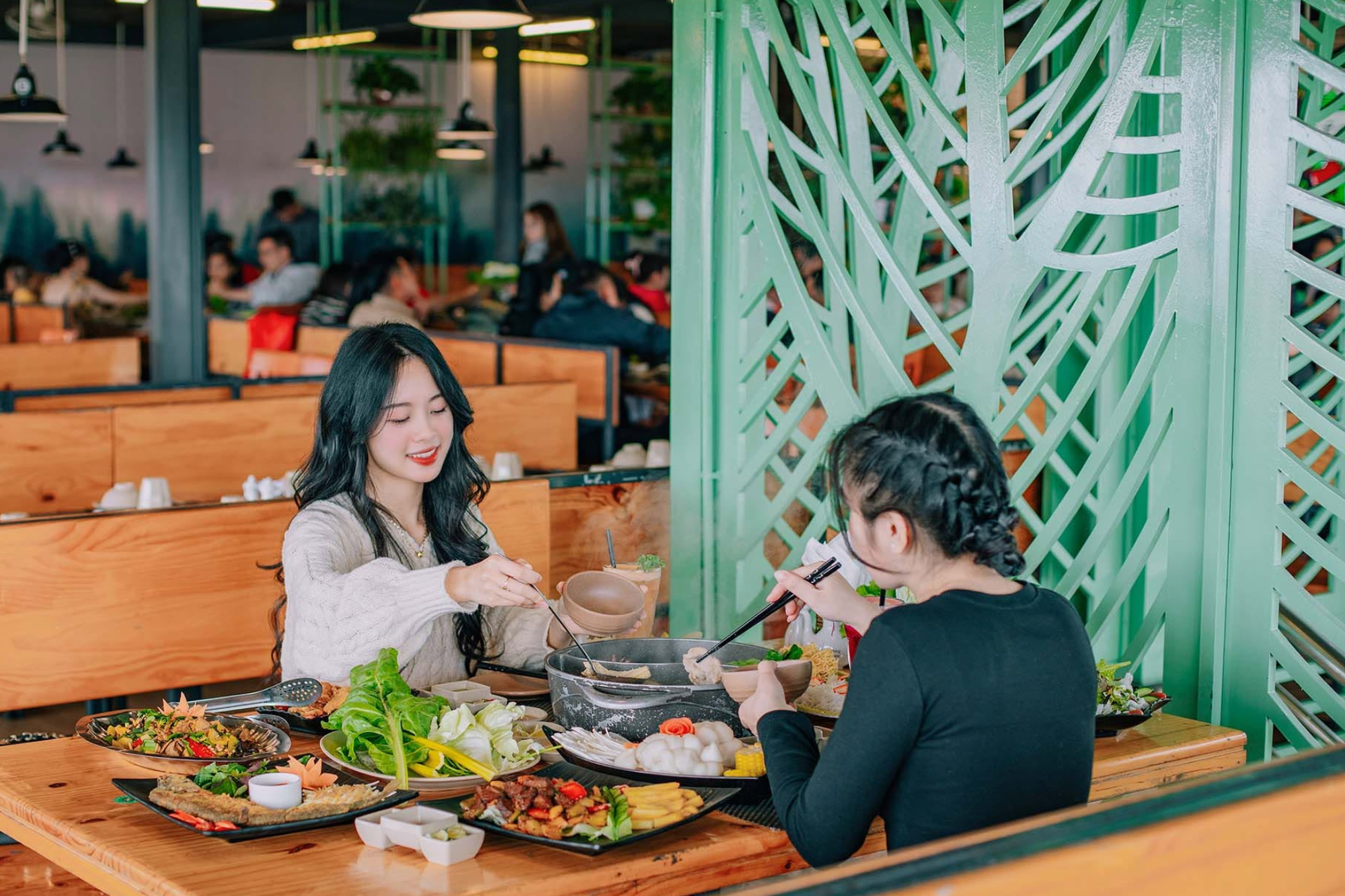 anh-6-nha-hang-leguda-buffet-rau-da-lat-1786203247 anh-6-nha-hang-leguda-buffet-rau-da-lat-1786203247.png