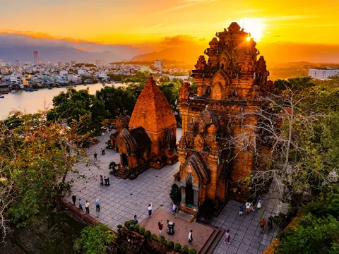 Du lịch Khánh Hòa tăng trưởng bứt phá, động lực từ không gian mở rộng và tầm nhìn chiến lược