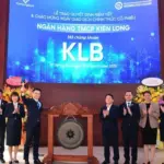 Cổ phiếu KienlongBank bị HoSE cắt margin có tác động gì đến nhà đầu tư và dịch vụ thẻ du lịch?