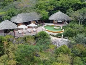 Six Senses Ninh Vân Bay bị phạt 365 triệu đồng vì hàng loạt vi phạm công bố thông tin