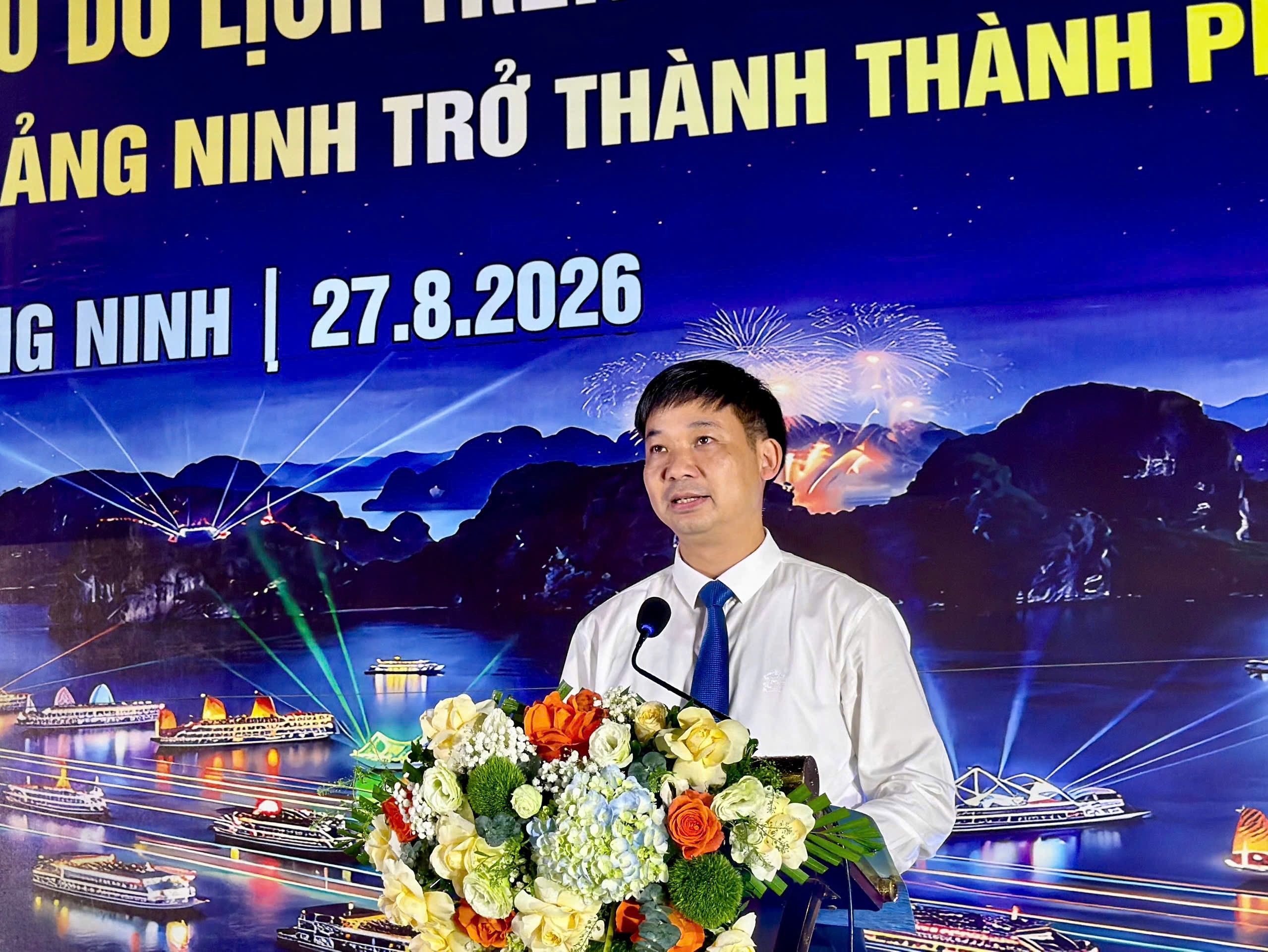 phat-bieu-khai-mach-1787894180 phat-bieu-khai-mach-1787894180.jpg
