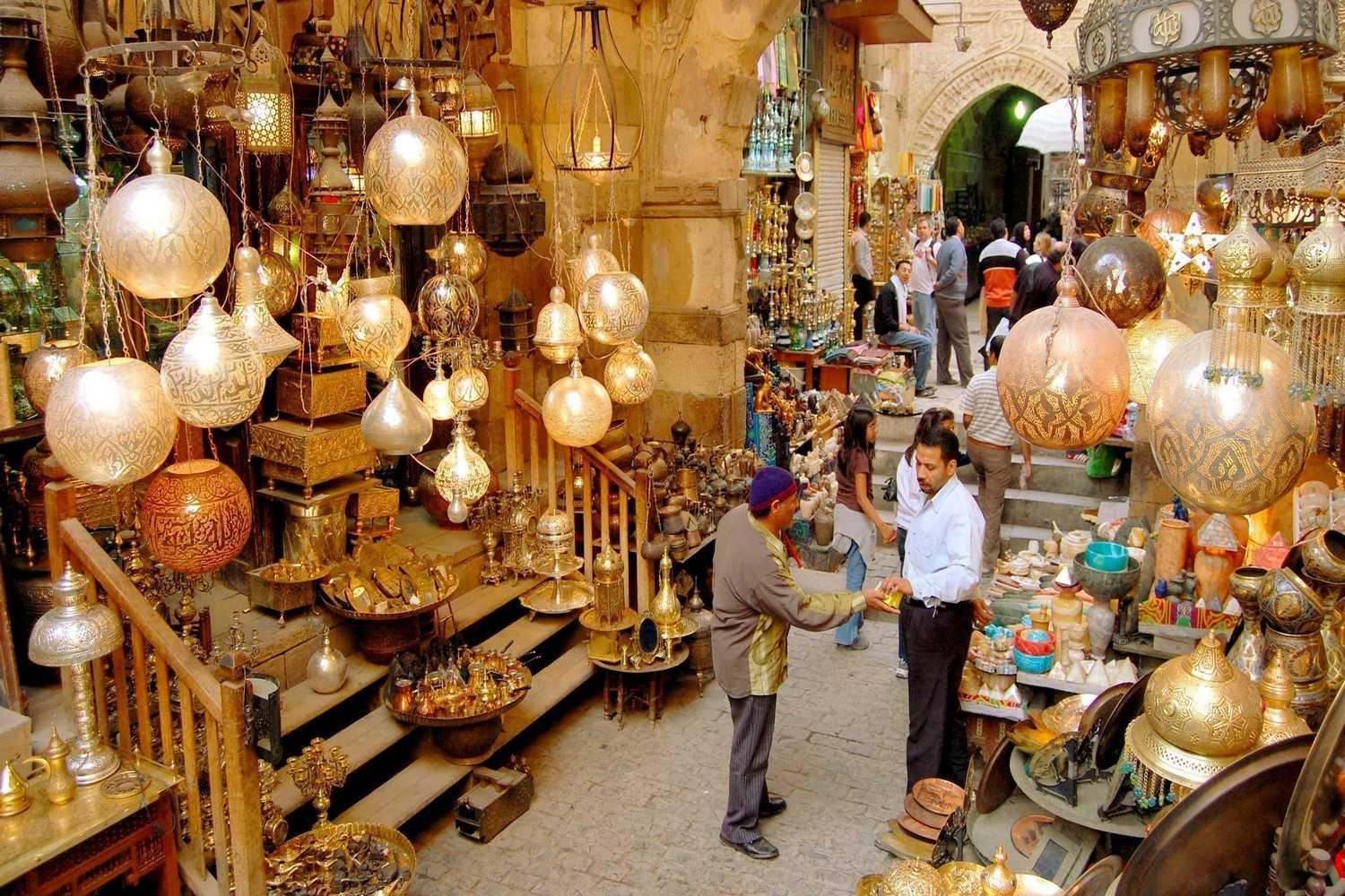 cho-co-khan-el-khalili-cairo-1792482756.jpg